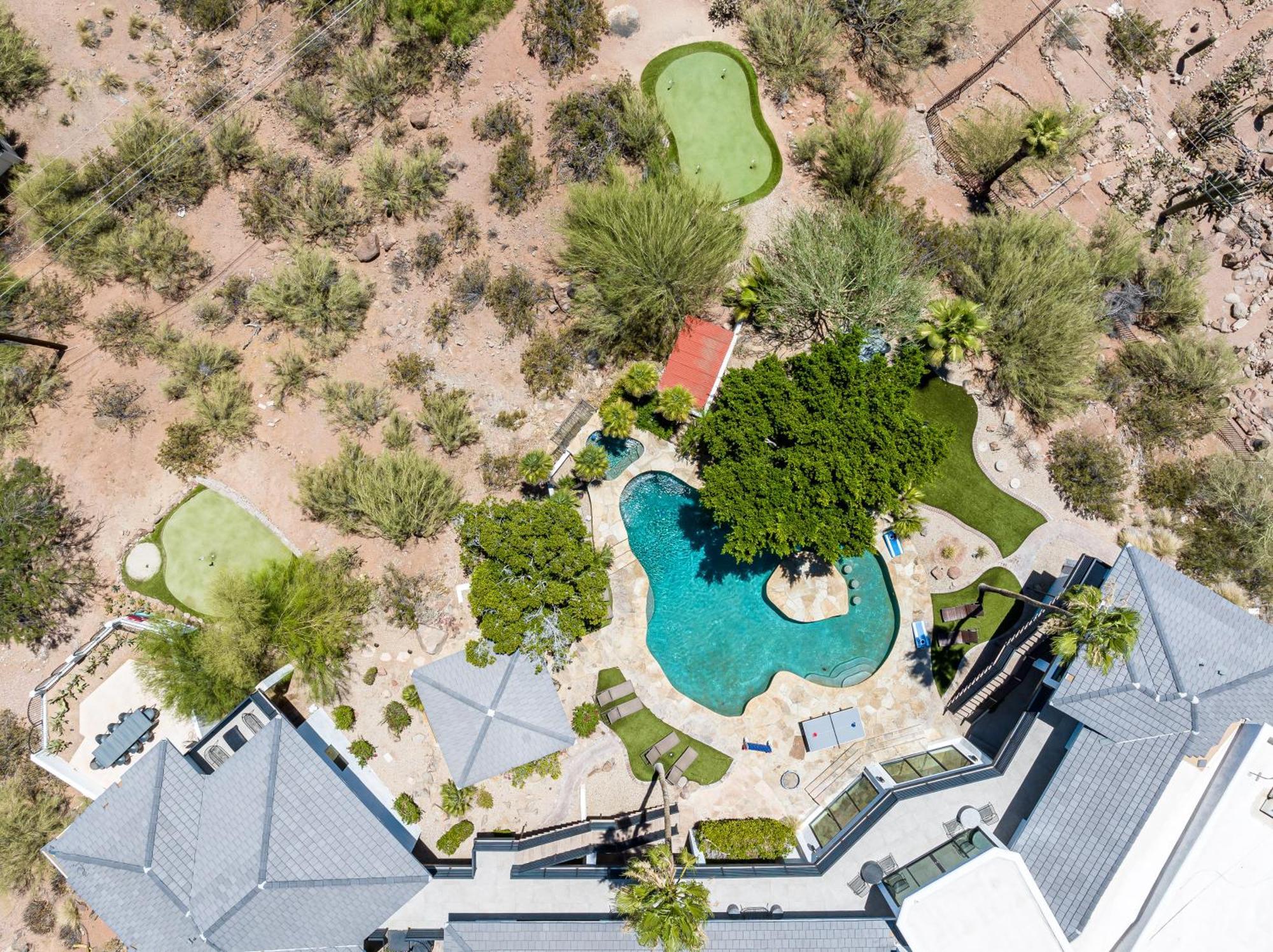 Camelback Mountain Mansion - Micro-resort, Views, Golf, Heated Pool, Game * Phoenix